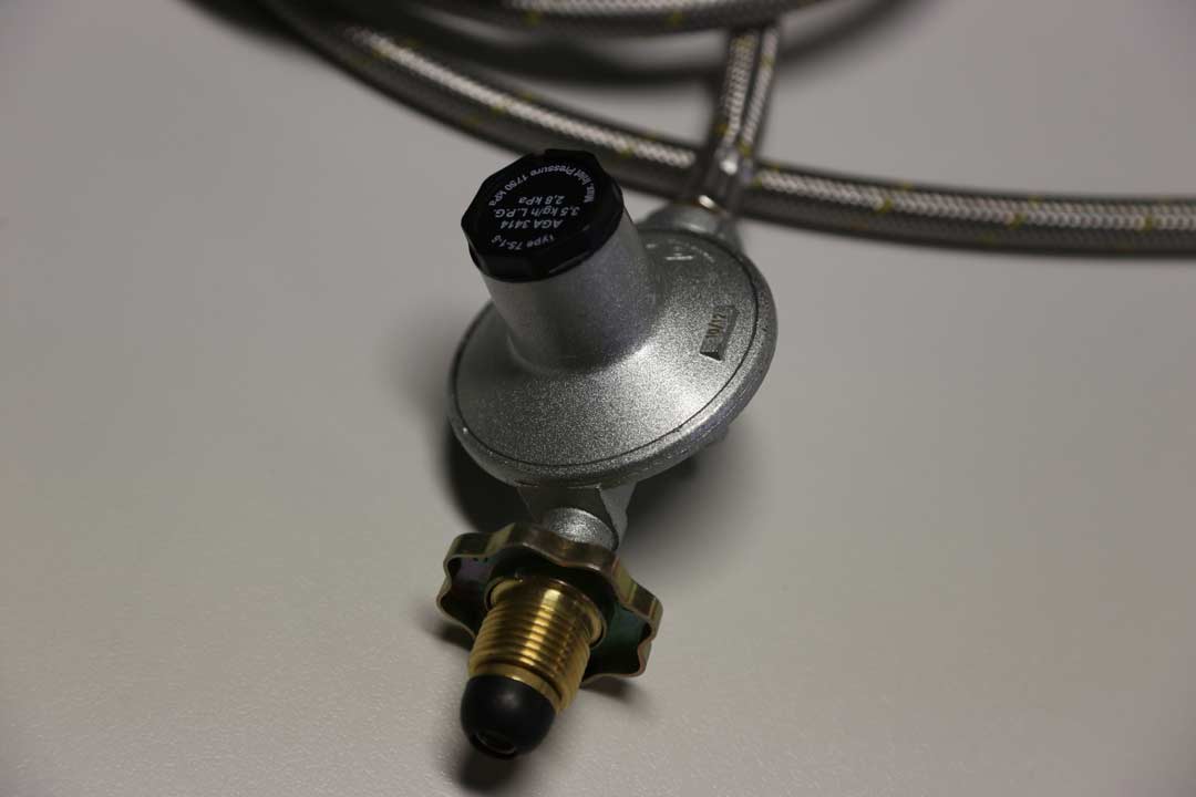 2mgashosewithregualatorincludingfemalecouplingB