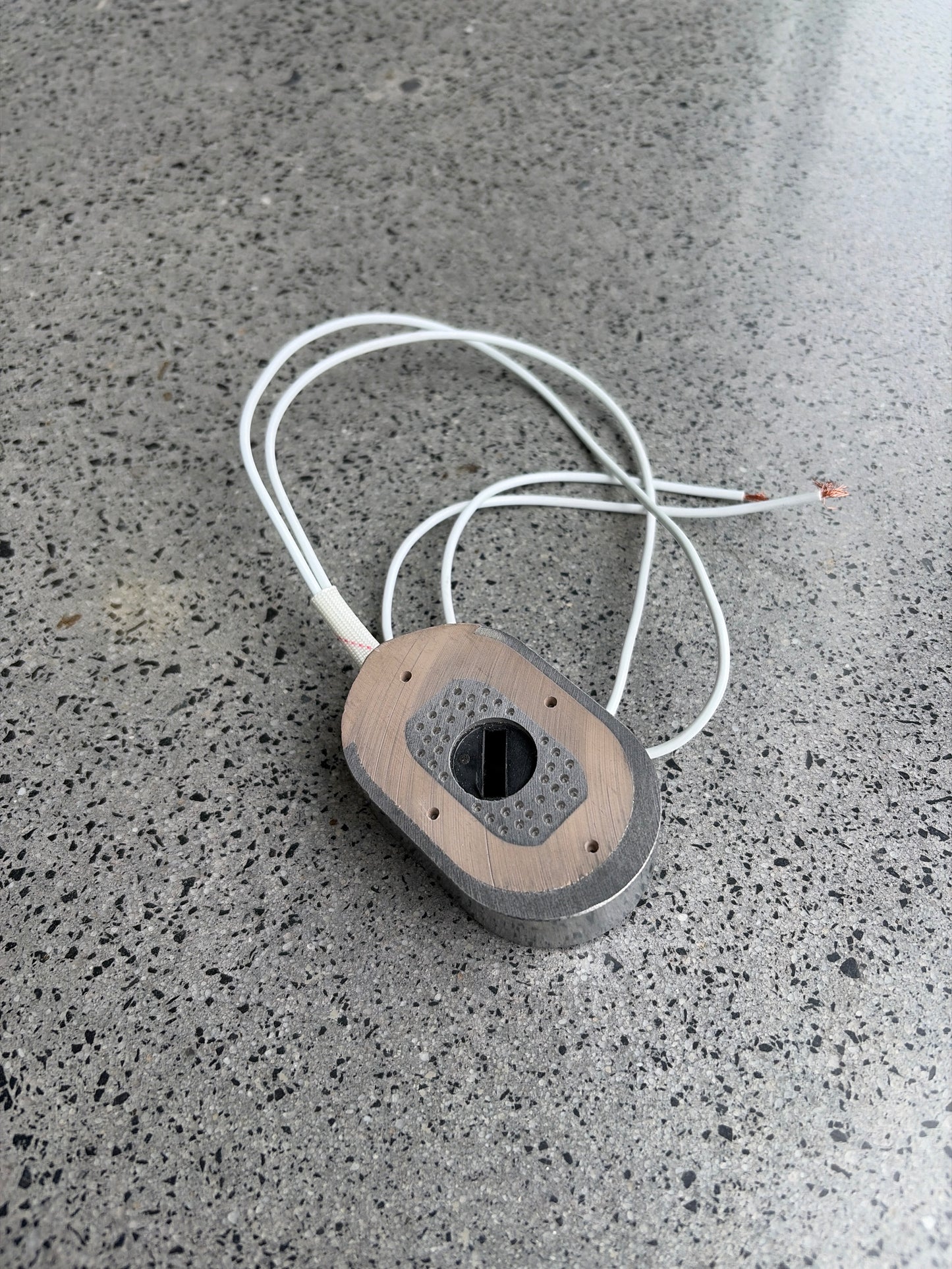 Right Hand Brake Magnet (12 inch)