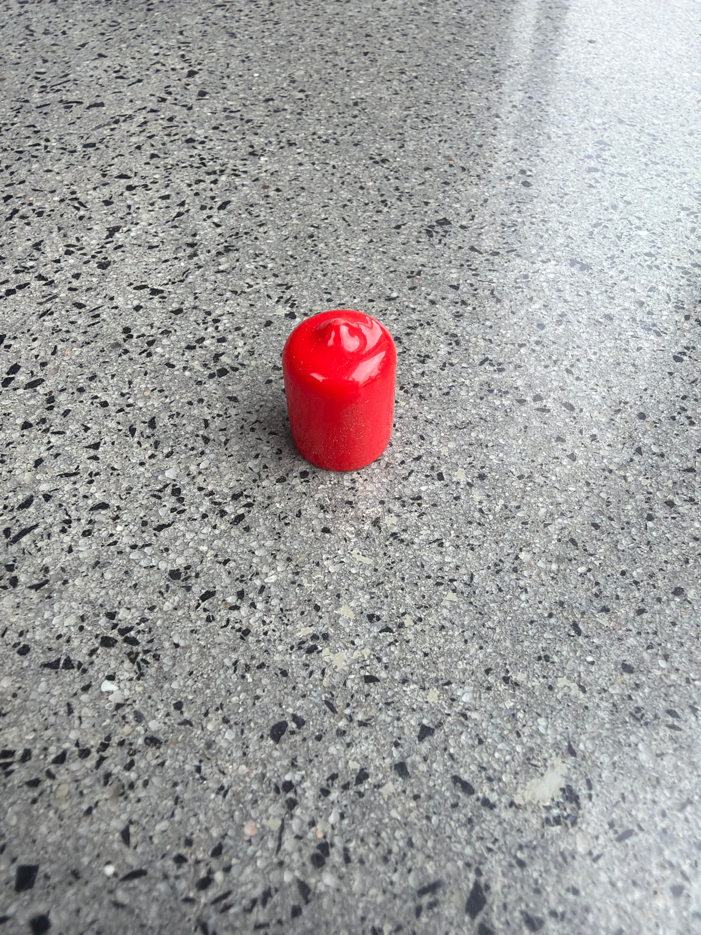 Rubber Cap (14mm x 19mm) (red)