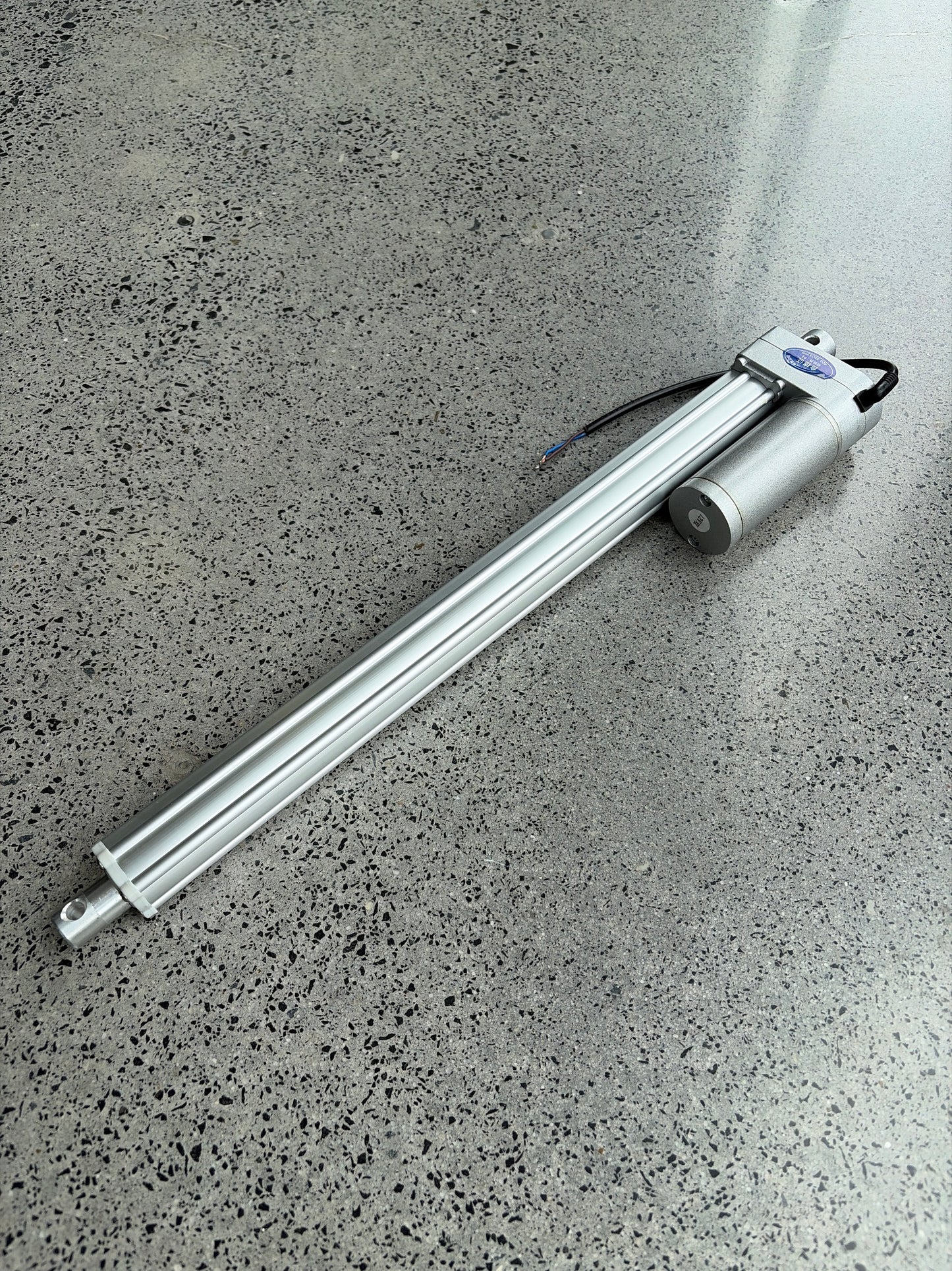 12V Actuator  (380mm stroke) T4 Roof