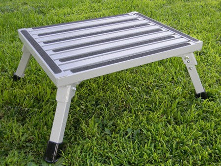 On the Road Steel Folding Step with anti slip