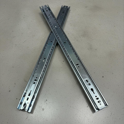 Accuride 22" Self Close Slide 1