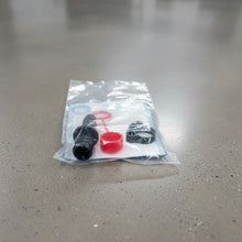 Adaptor with bug cap 3