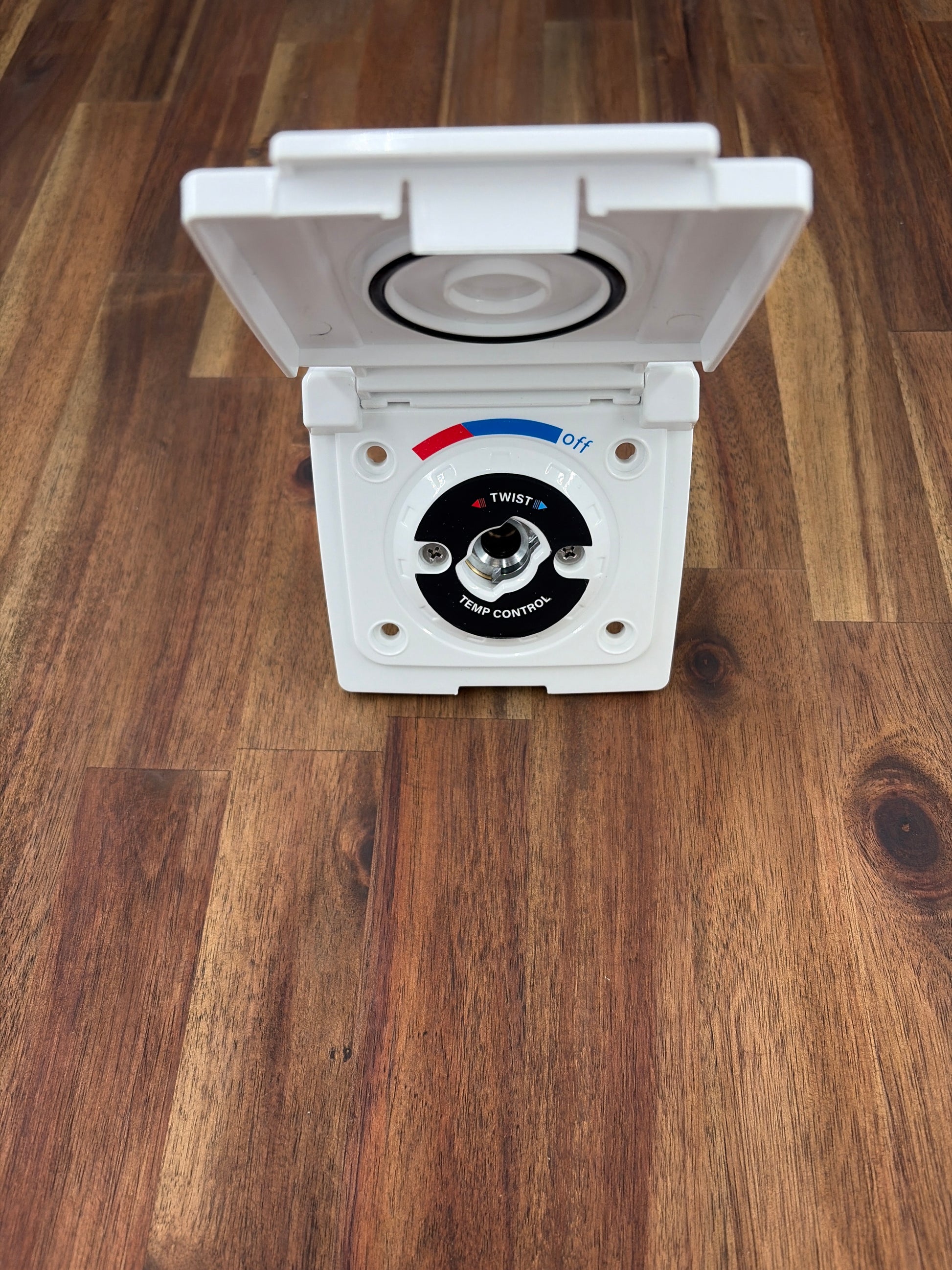 Bullfinch Shower Point w/ Extended Hose 4