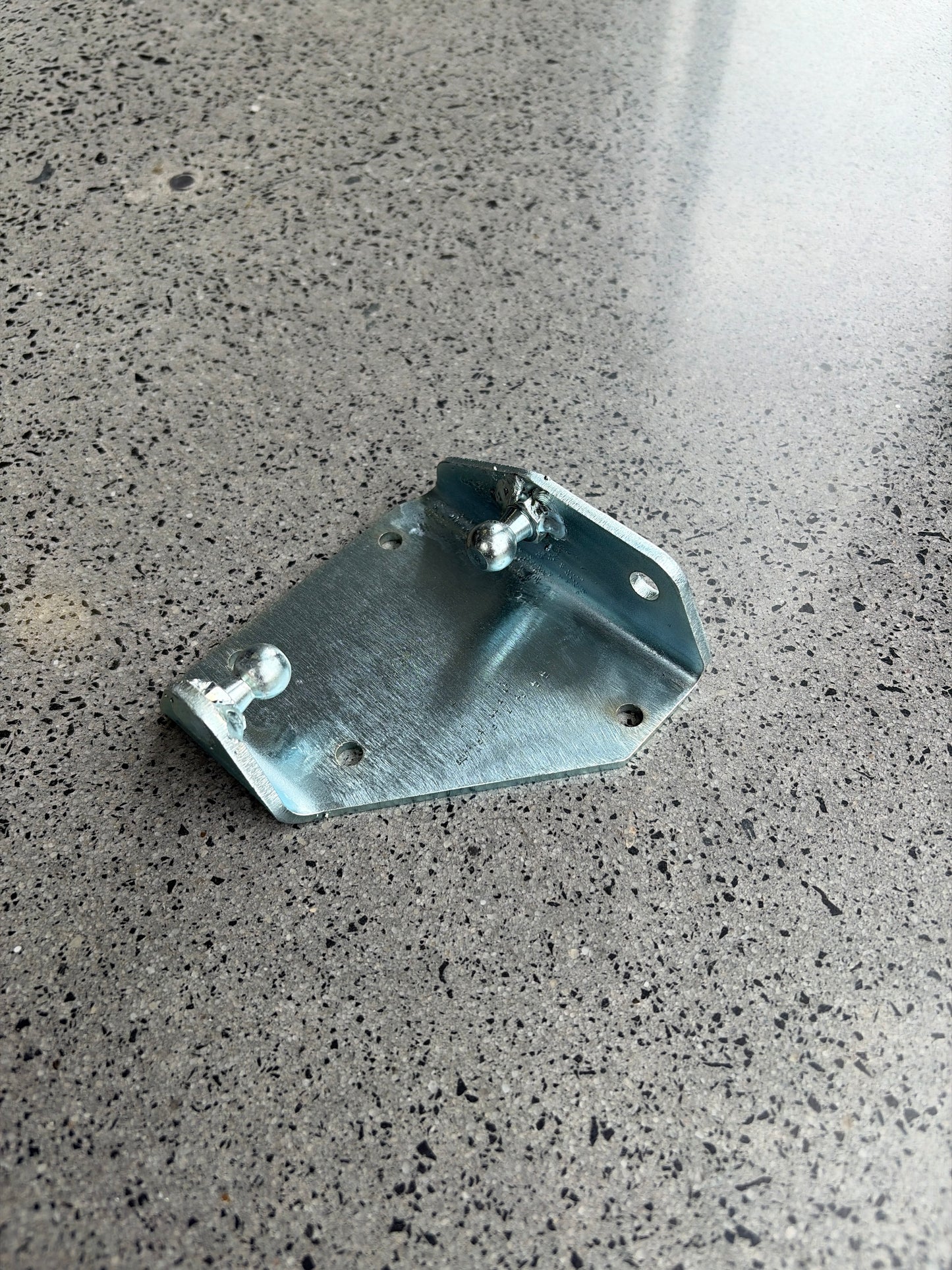 Lift Up Deck Gas Strut Mount RHS High