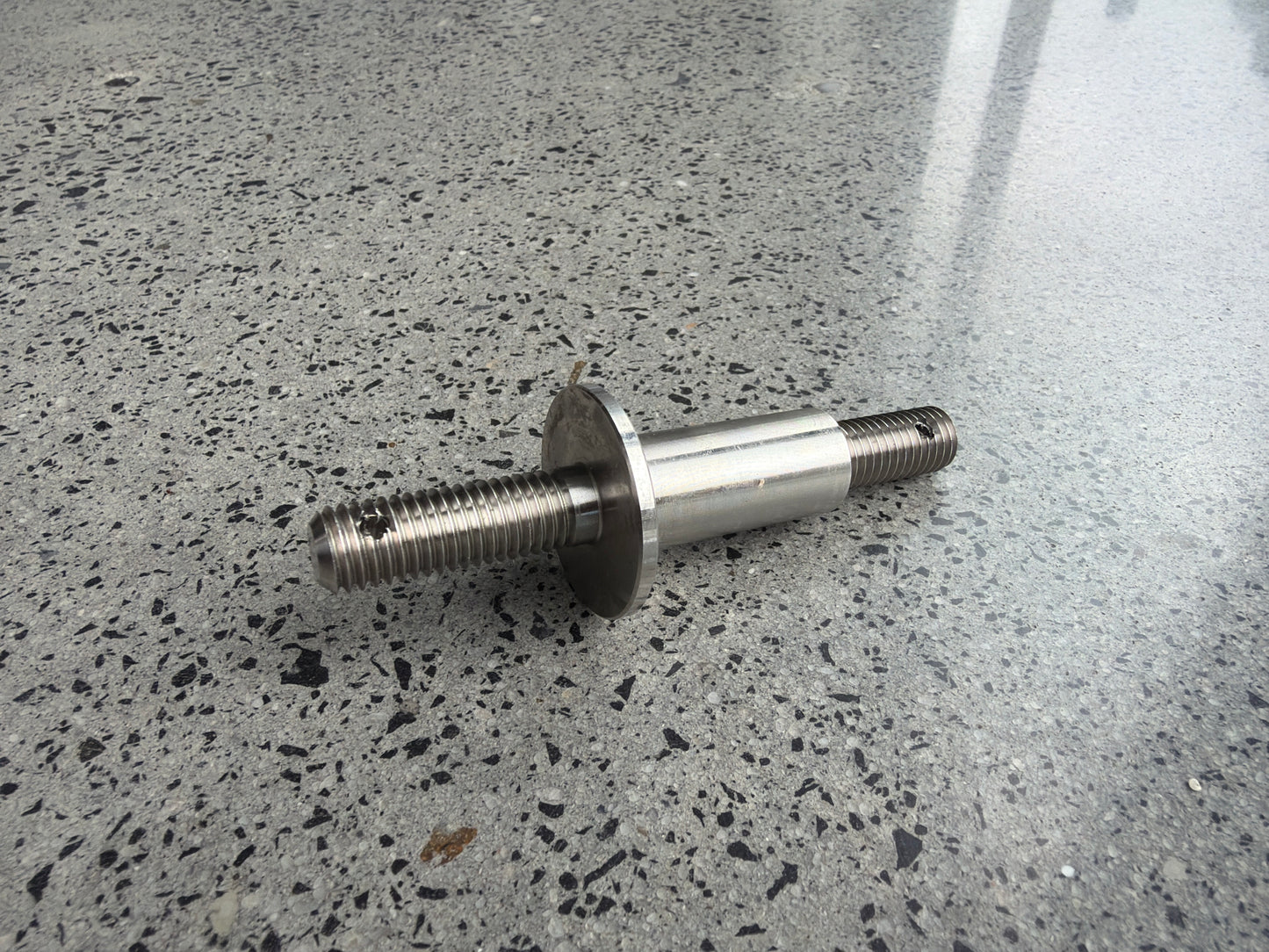 Tvan Deck Hinge Pin
