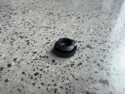 Alfab Sliding Window Twist Lock Cap