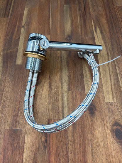 Folding Hot/Cold Water Tap 2