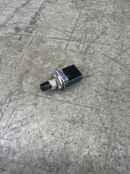 Push button switch 1