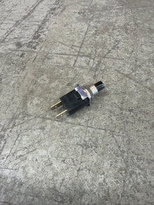 Push button switch 2
