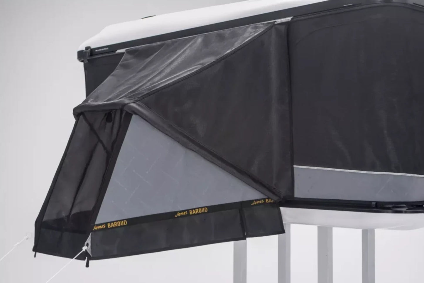 JB Frontier Tunnel - Suits Odyssey